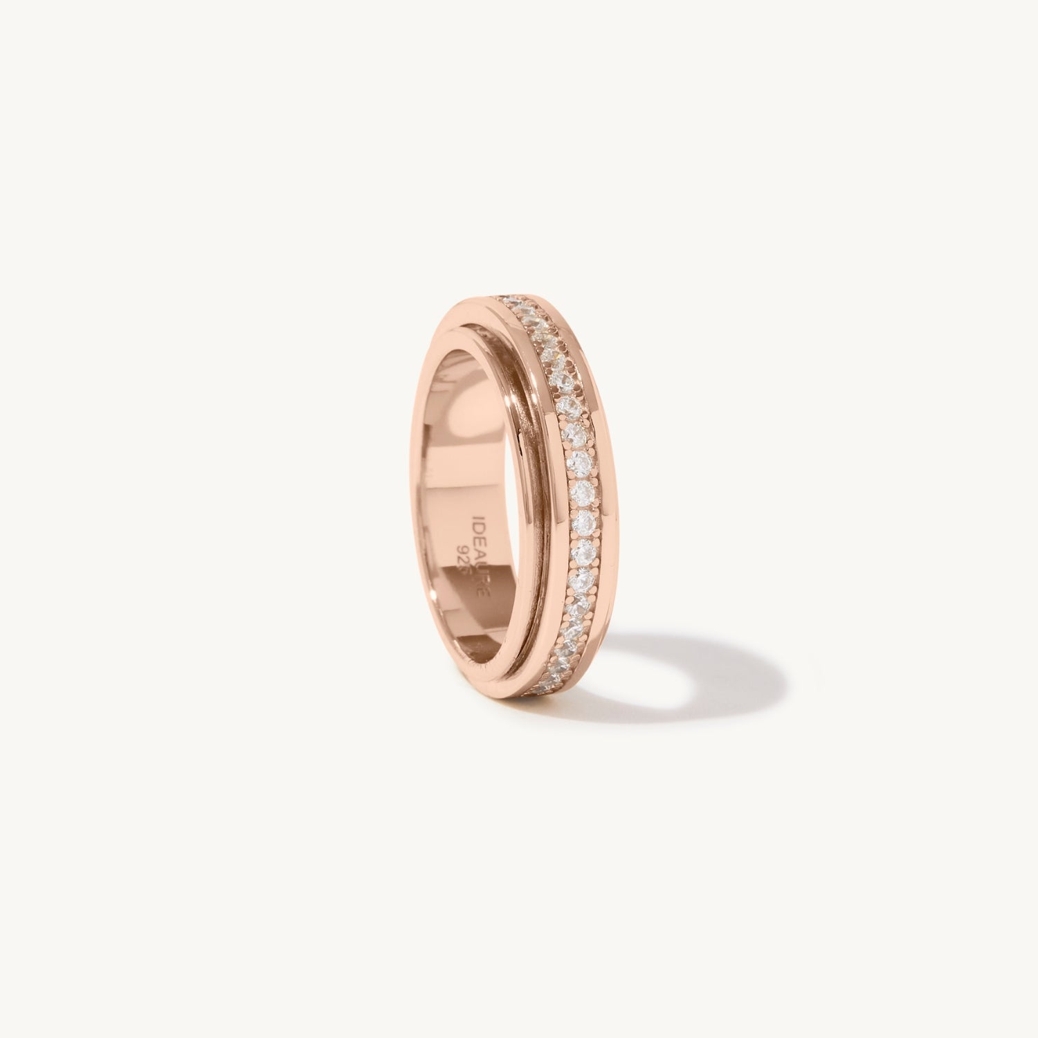 Veronica Spinner Ring