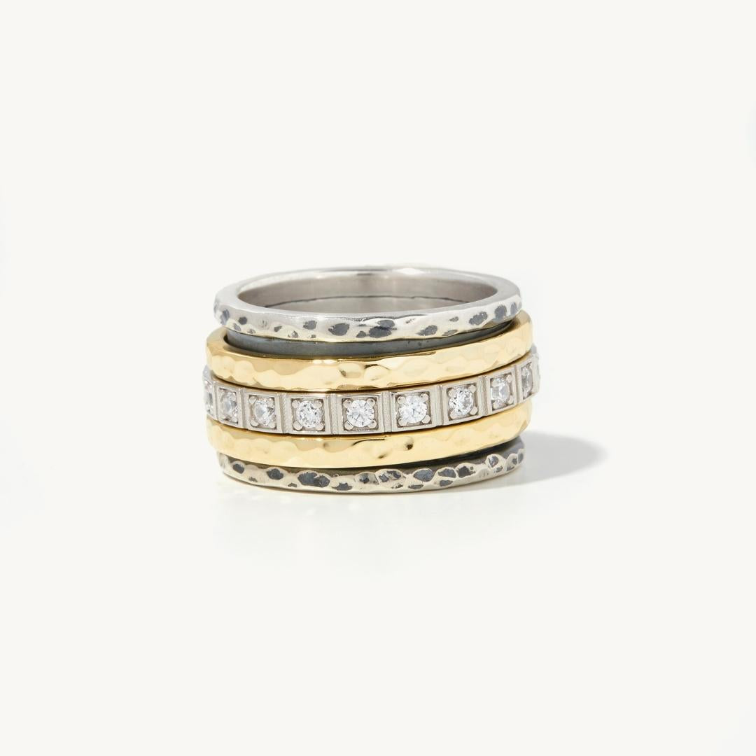 Romina Spinner Ring